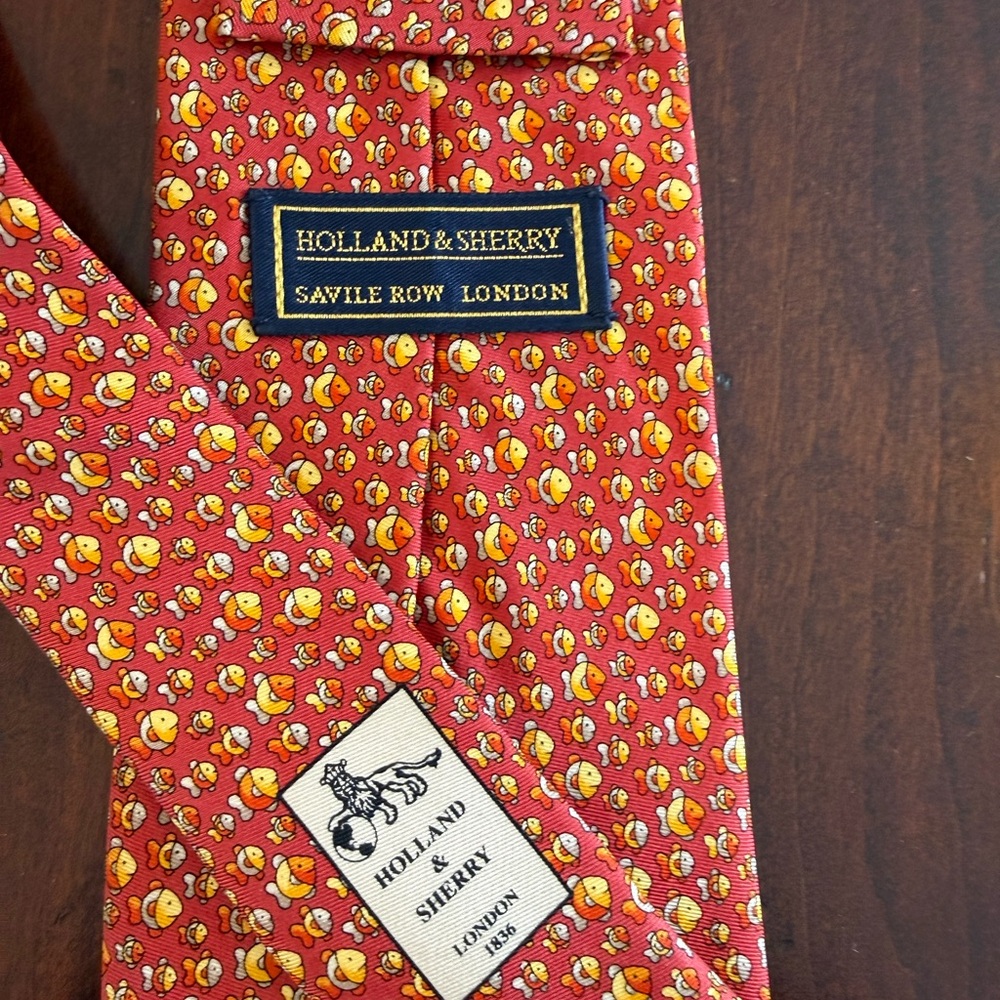Holland & Sherry All Silk Goldfish Tie